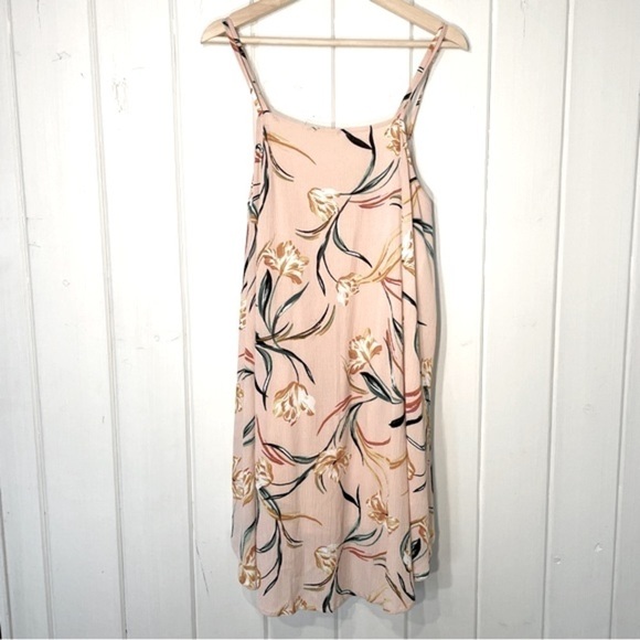 O’NEILL Frisco halter summer dress - Picture 2 of 12